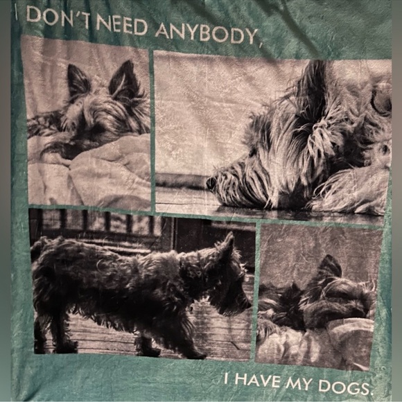 Like to be notified when I’m live - Picture 6 of 12